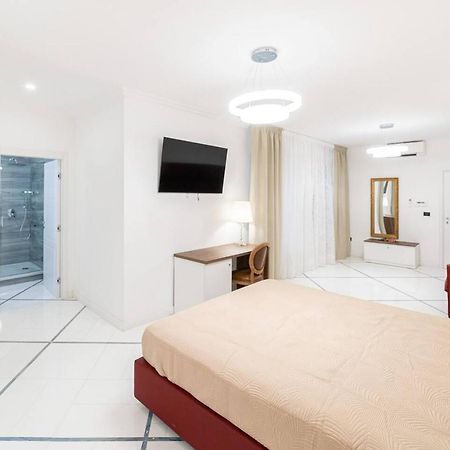 Apartments Hotel Real Suite Napoli Chiaia Mergellina Eksteriør bilde