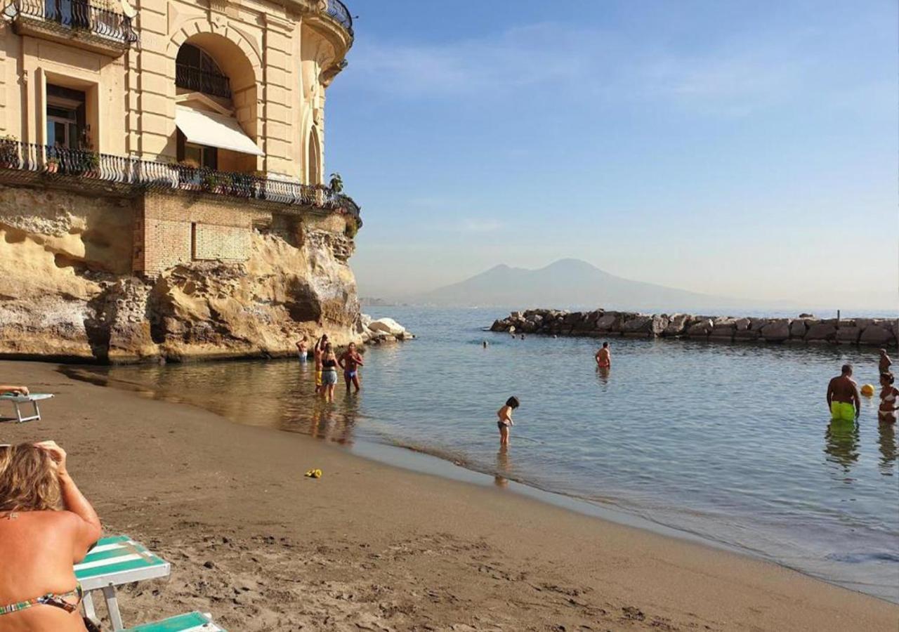 Apartments Hotel Real Suite Napoli Chiaia Mergellina Eksteriør bilde